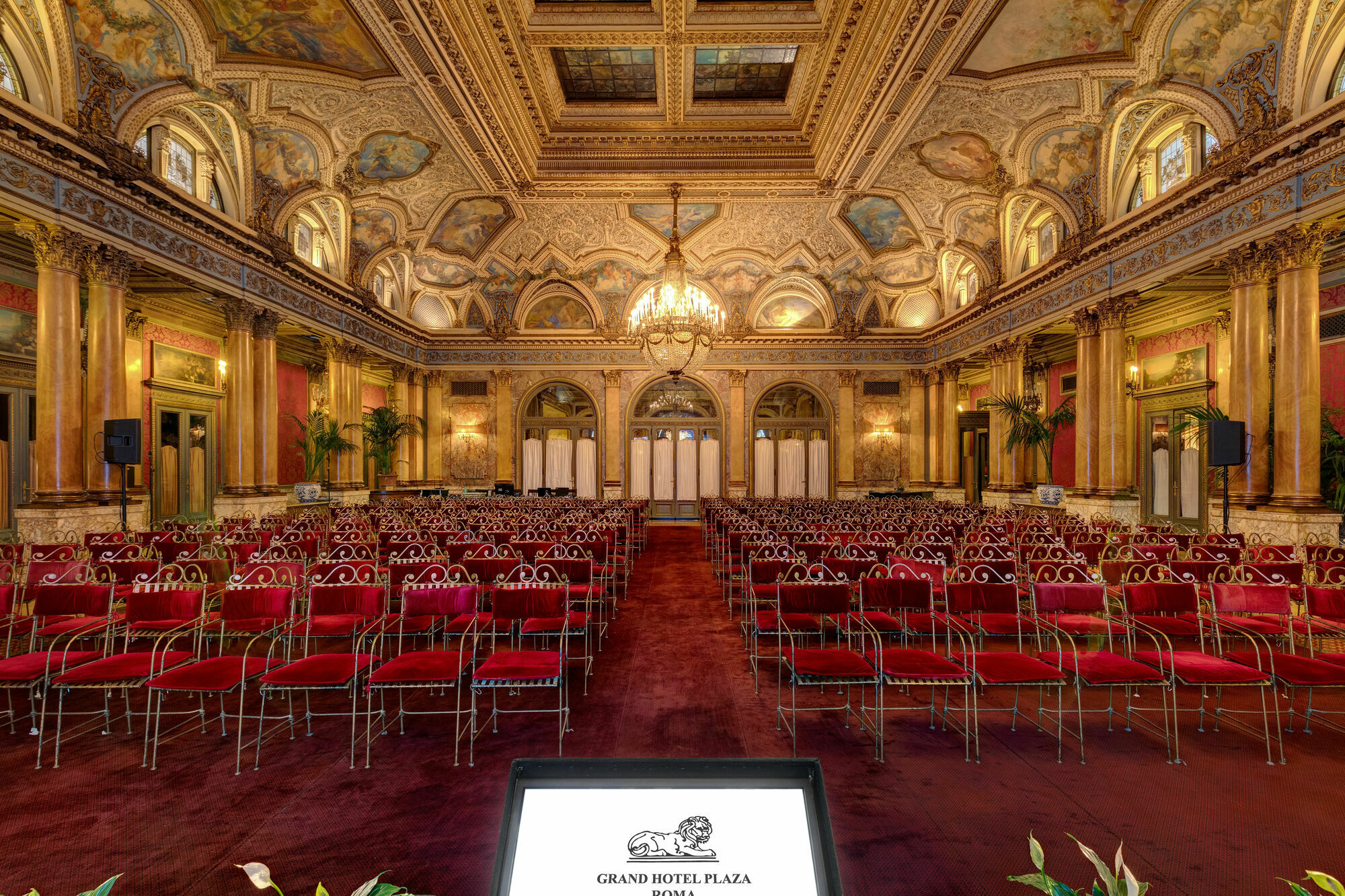 Grand Hotel Plaza Roma Exterior foto